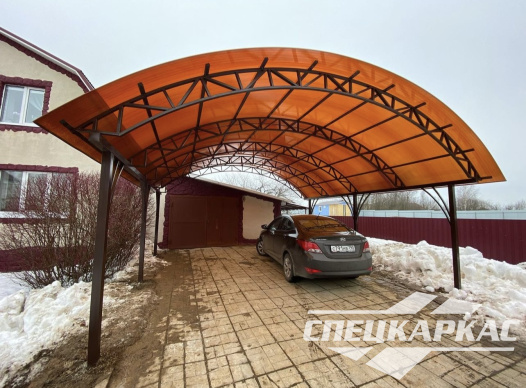 Арочный навес из поликарбоната над парковкой для двух автомобилей №44 - фото 1401