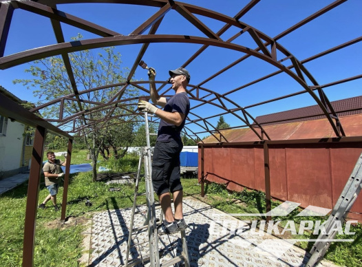 Металлический навес из поликарбоната для машины №16 - фото 1121