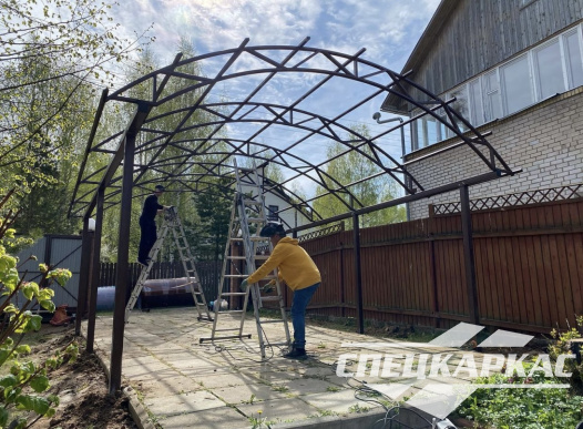 Усиленный навес из поликарбоната для парковки одного автомобиля №29 - фото 1249